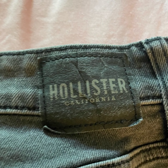Hollister Ultra high ride dad jeans 12Short - Picture 2 of 5